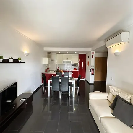 Apartment Rocha Tower 5a