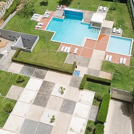 Rocha Tower 5a * Portimao