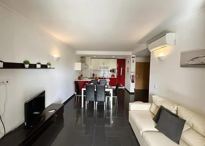 Appartamento Rocha Tower 5a